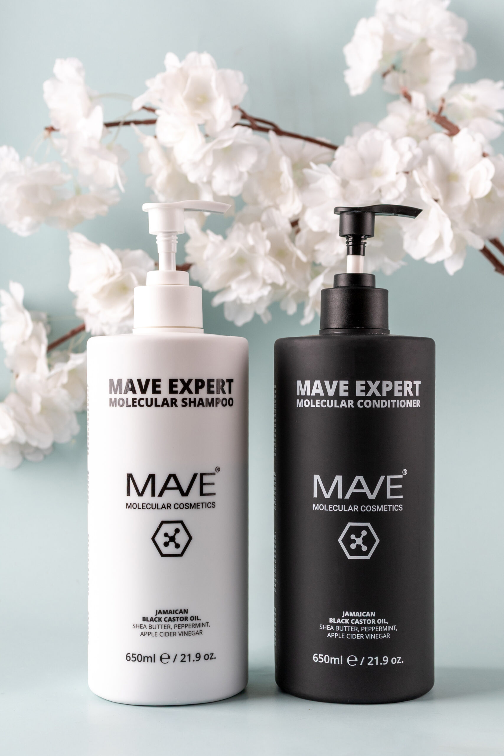 IMG_9825 MOLECULAR SHAMPOO + MOLECULAR CONDITIONER – 650 ML + 650 ML – Bild 1